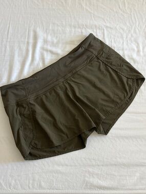 Lululemon Womens Speed Up Shorts Sz 10 Mid Rise Olive Green Lined